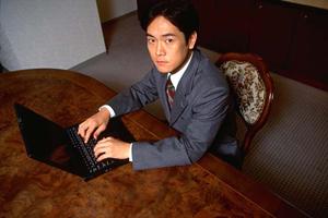 給与計算を請け負う社会保険労務士事務所